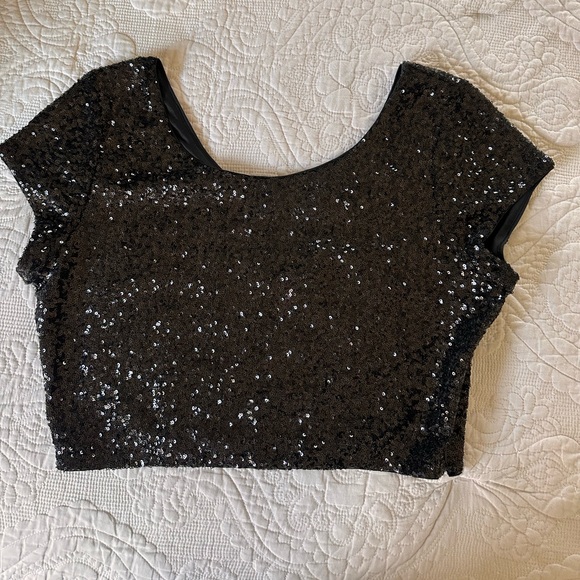 Express Tops - Black Sequin Top Express Size Large NWT